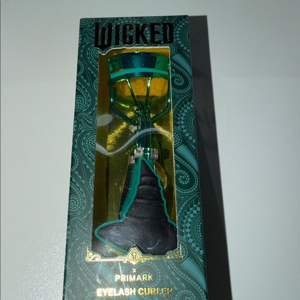 Wicked Bundle of (6) - Picture 3 of 10